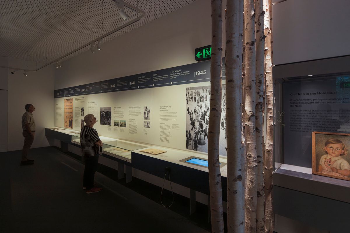 Melbourne Holocaust Museum, Elsternwick VIC. Lighting design: Illuminated Design. Photography: Jackie Chan.
