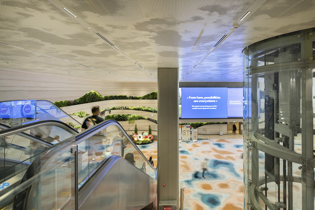 ERCO Compar downlights at Changi Airport Terminal 2, Singapore. Sustainable LED lighting.