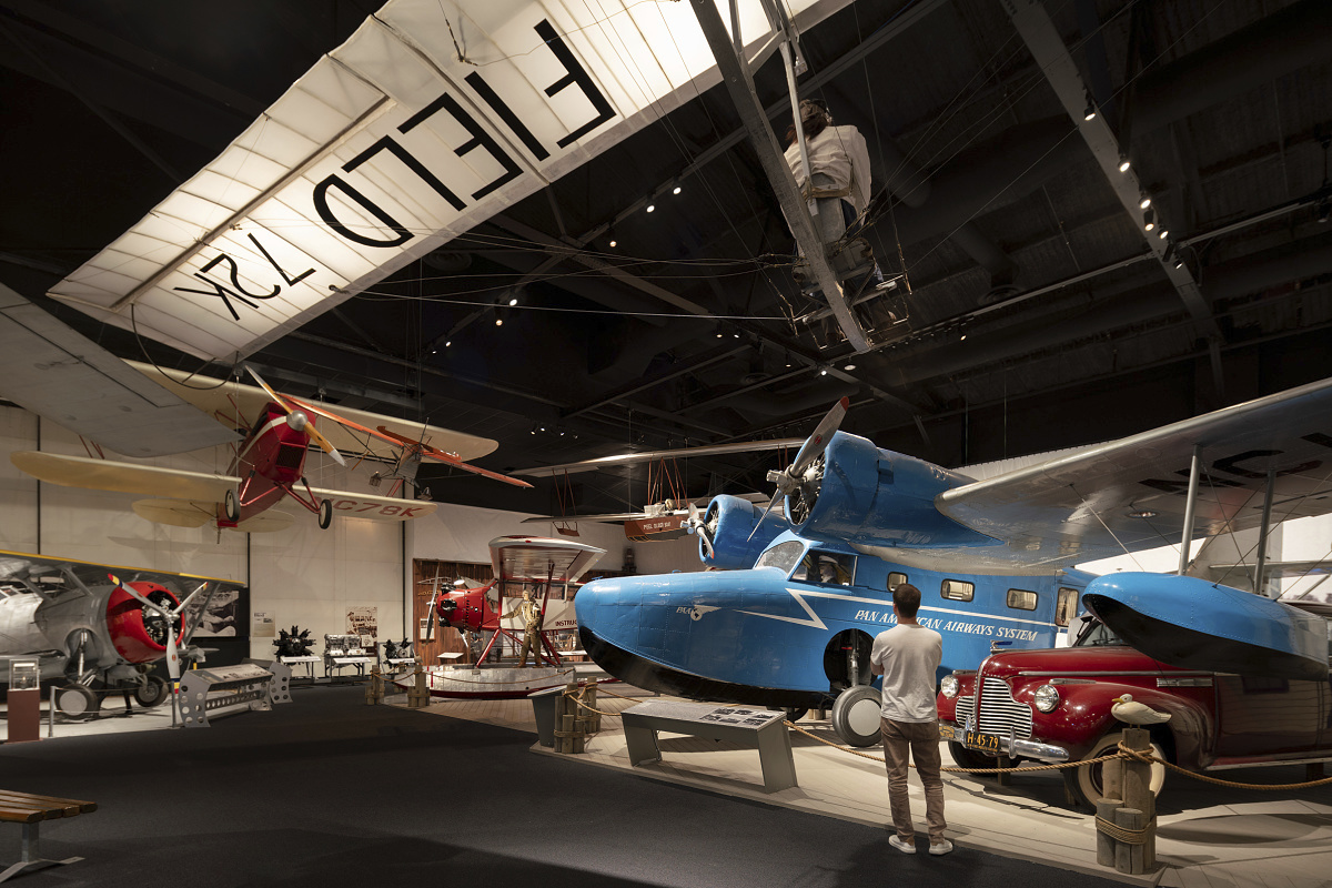 Aircraft exhibits at the Cradle of Aviation Museum, New York, illuminated by ERCO LED spotlights.