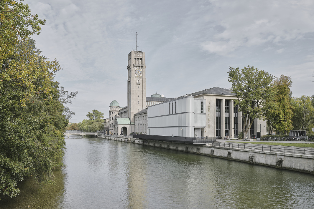Deutsches Museum in Munich, a technology museum featuring ERCO LED lighting, riverside view.