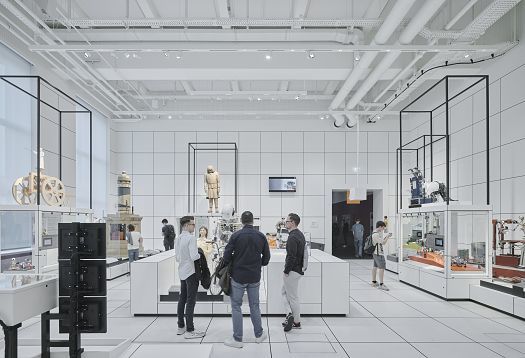 ERCO LED lighting at Deutsches Museum, Munich, showcasing a versatile exhibition in varied architecture.