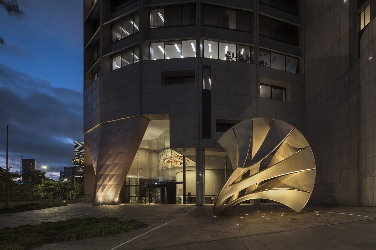 Shell House in Melbourne featuring outdoor art lit by ERCO in-ground luminaires.