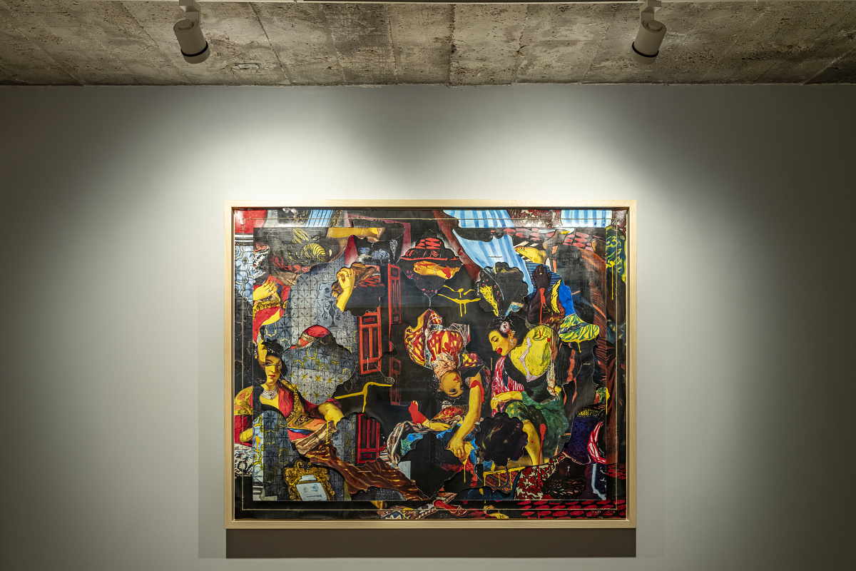 Artwork illuminated by ERCO LED spotlights at Lilia Ben Salah Gallery, Paris.