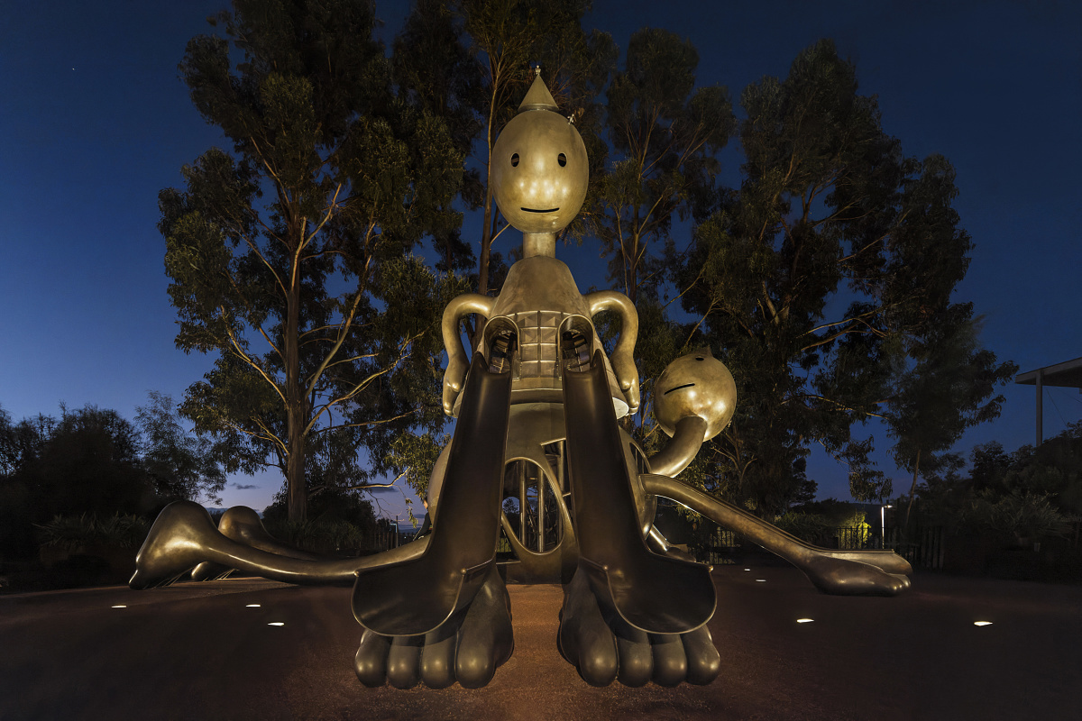 Tom Otterness Girls Rule sculpture, illuminated by ERCO Tesis in-ground luminaires at MONA, Tasmania.