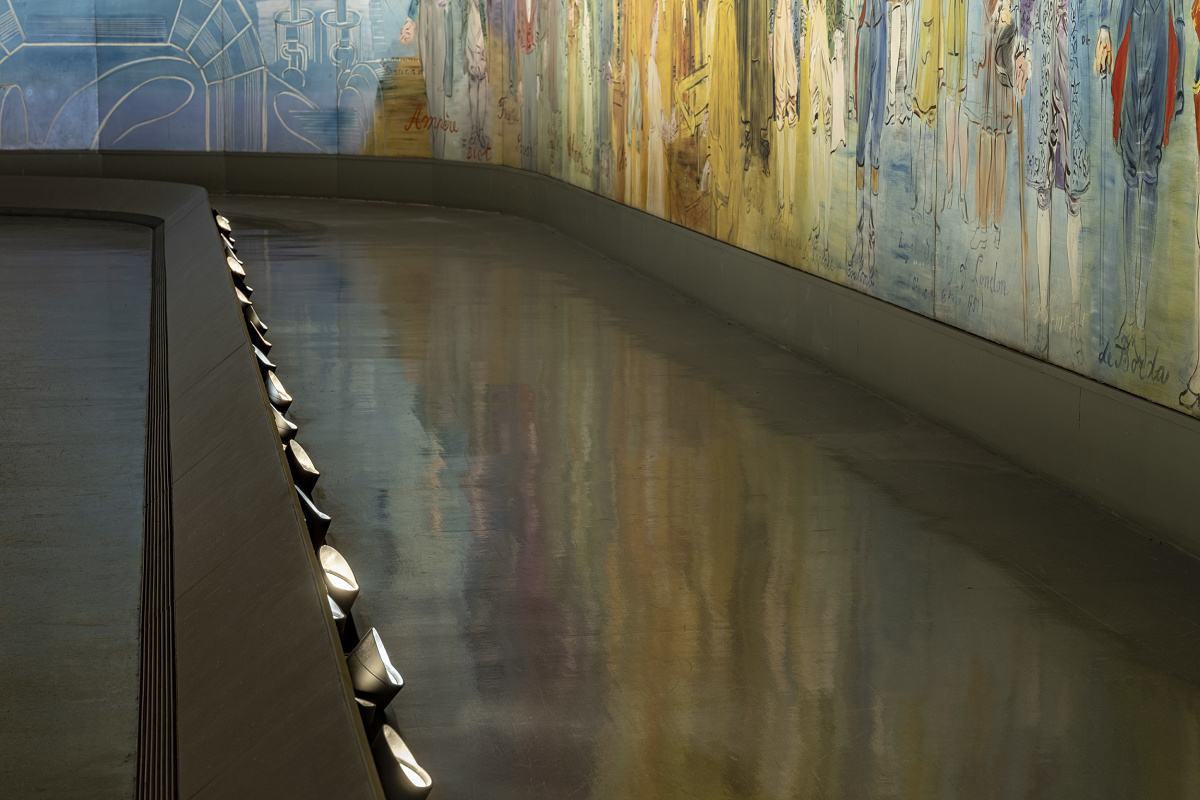ERCO LED wallwashers illuminate Raoul Dufys La Fée Électricité at Musée dArt Moderne, Paris.
