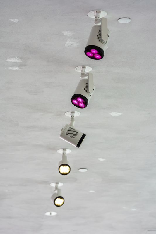 ERCO LED spotlights on the Kiasma Museum ceiling, providing flexible accent lighting.