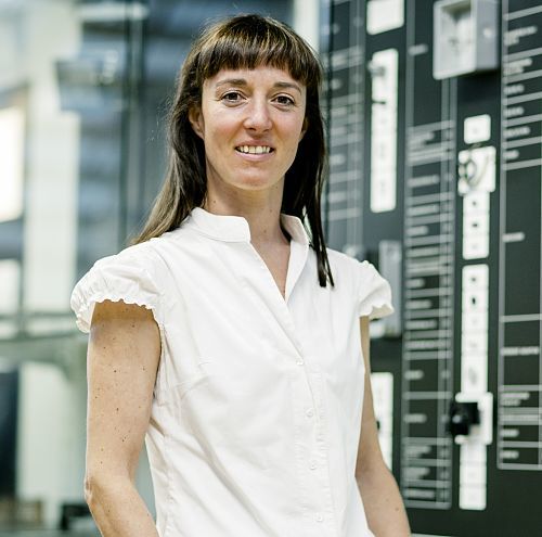 ERCO professional, embodying expertise and dedication in lighting solutions.