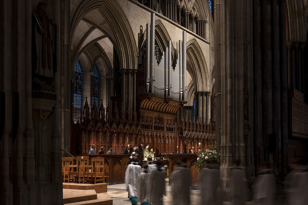 Salisbury Cathedral interior featuring ERCO LED lighting and the organ.