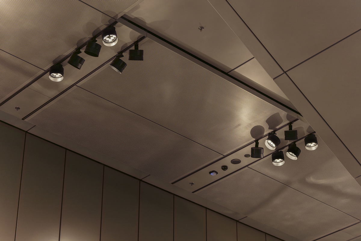 ERCO Parscan spotlights illuminate the Martin Place Metro Station ceiling in Sydney.