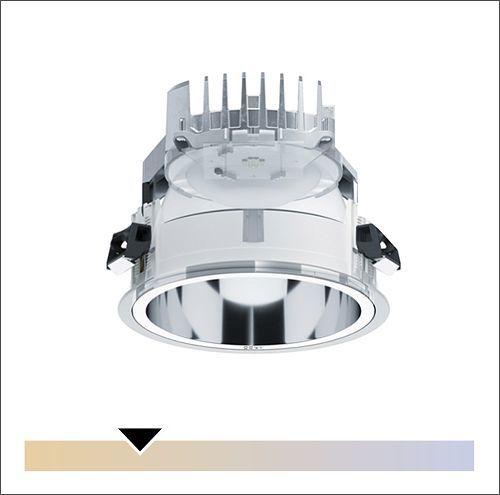 ERCO Eclipse 48V spotlight for Minirail, a compact lighting solution for flexible illumination.