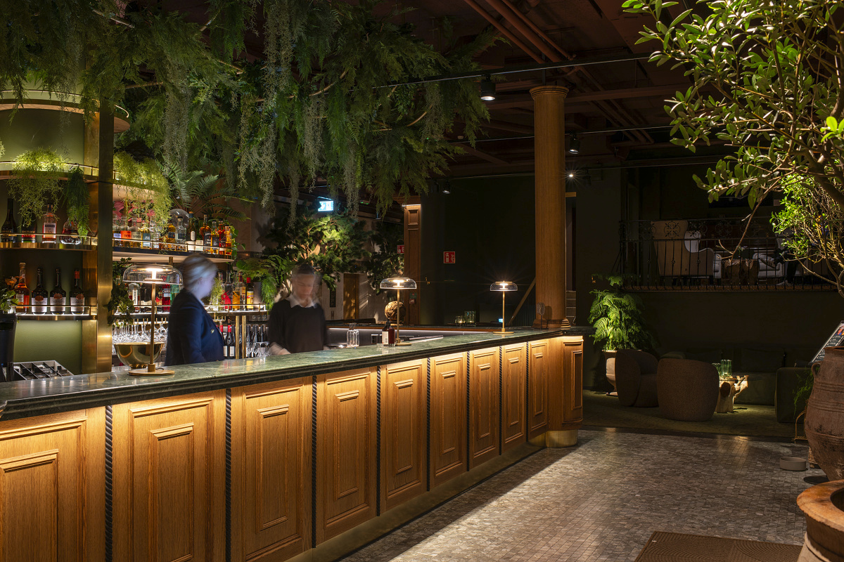Atmospheric LED lighting at the bar in Hotel Villa Foresta, Stockholm.